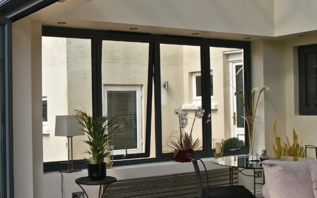 Tilt and Turn Window Image 2